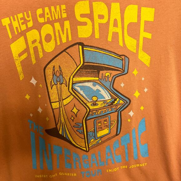 Old Navy Orange Theyb Came From Space Printed Tee XL - Picture 2 of 8